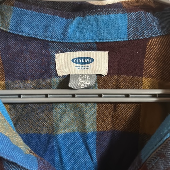 Old Navy Button Down Shirt - Picture 2 of 3